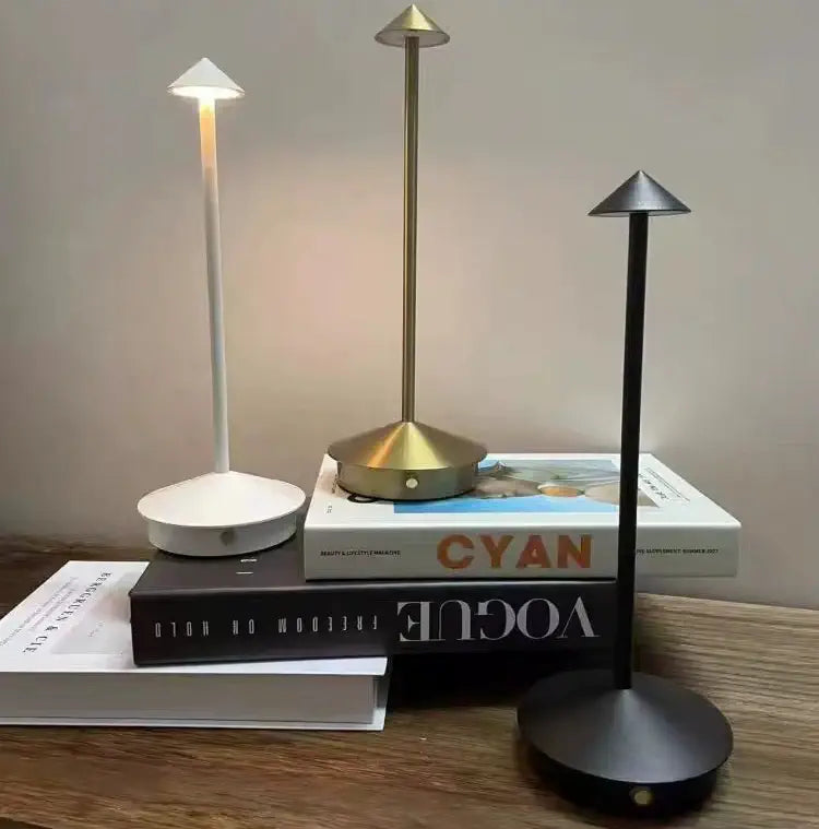 Sophia | Rechargeable and Customizable Table Lighting