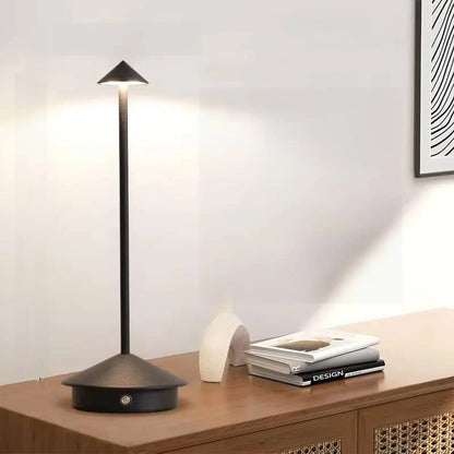 Sophia | Rechargeable and Customizable Table Lighting