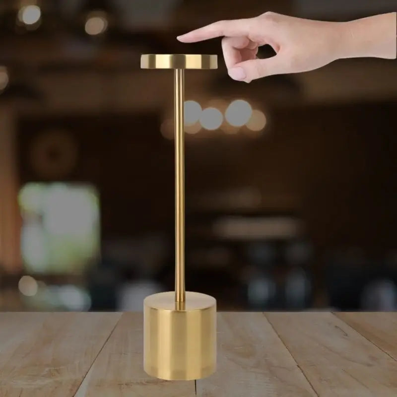 Roulio | Lumière Portable, Design Moderniste